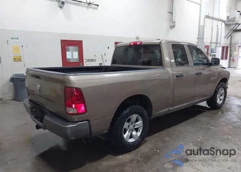 2010 Dodge Ram 1500 St z USA, uszkodzony, nr VIN 1D7RB1GK8AS238656